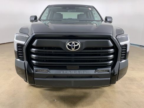 Used 2022 Toyota Tundra SR5 image 2