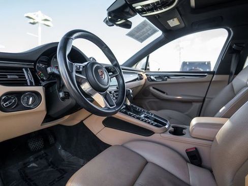 Used 2019 Porsche Macan S image 5