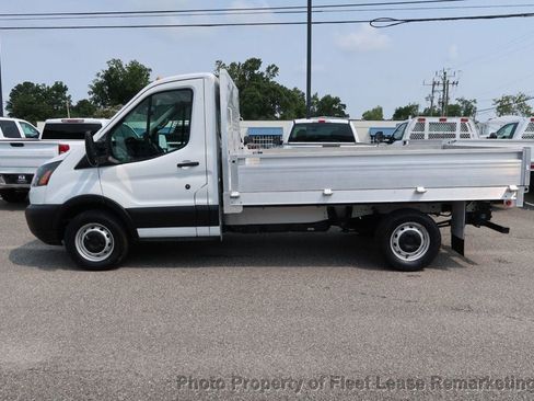 Used 2019 Ford Transit 250 138 RWD image 2