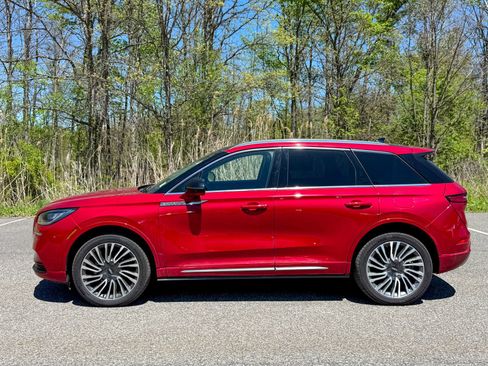Used 2022 Lincoln Corsair Reserve w/ Sport Package AWD/4WD image 8