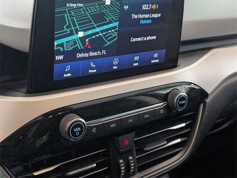 Used 2021 Ford Escape SEL w/ Technology Package image 18