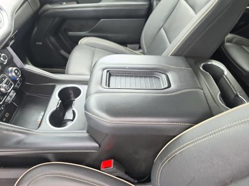 Used 2023 GMC Yukon SLT w/ SLT Premium Package RWD image 25