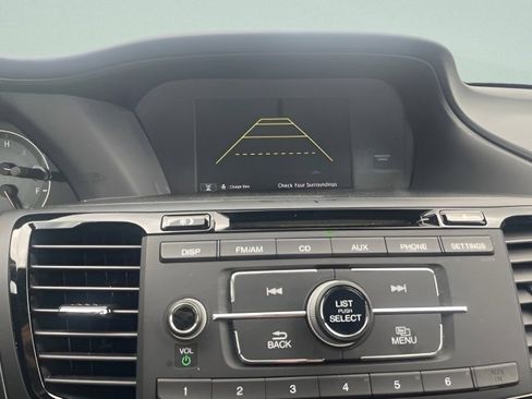 Used 2017 Honda Accord Sport image 23