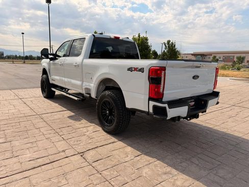 Used 2025 Ford F250 Lariat AWD/4WD image 6