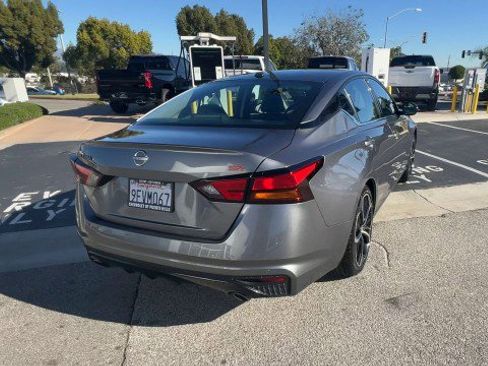 Used 2023 Nissan Altima 2.5 SR image 8