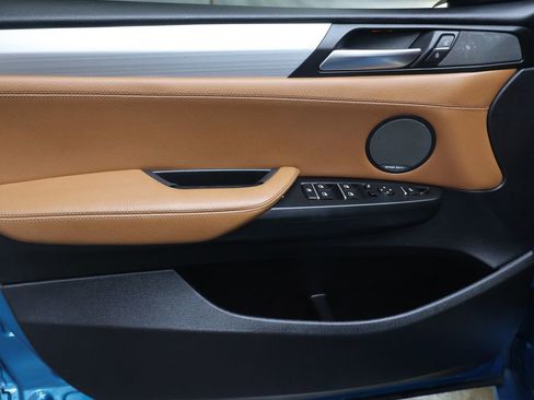 Used 2018 BMW X4 M40i image 16