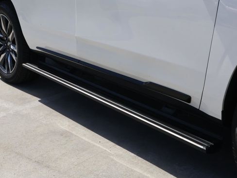 Used 2022 Cadillac Escalade Sport w/ Touring Package image 14