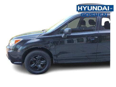 Used 2016 Subaru Forester 2.5i AWD/4WD image 5