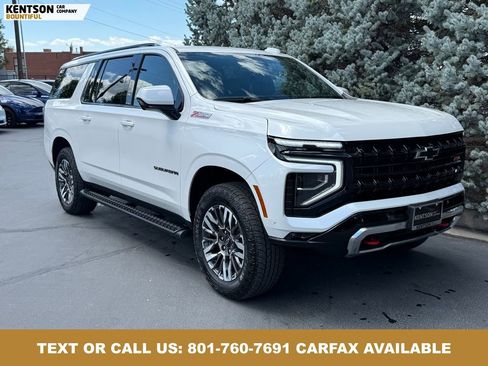 Used 2025 Chevrolet Suburban Z71 AWD/4WD image 12