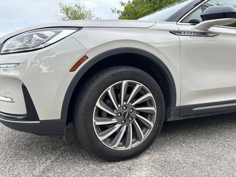 Used 2023 Lincoln Corsair Reserve FWD image 8