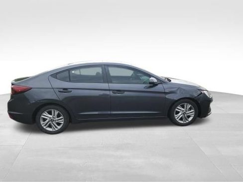 Used 2020 Hyundai Elantra Value Edition FWD image 2