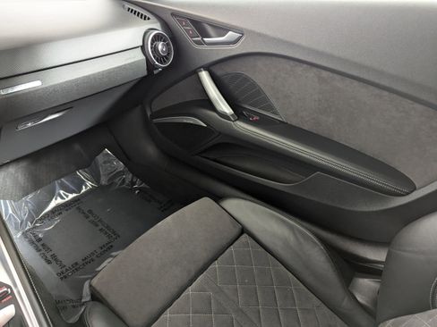 Used 2018 Audi TT 2.0T image 11