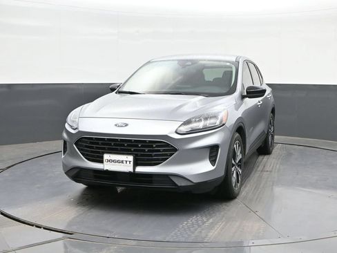 Used 2022 Ford Escape SE w/ SE Sport Appearance Package FWD image 25