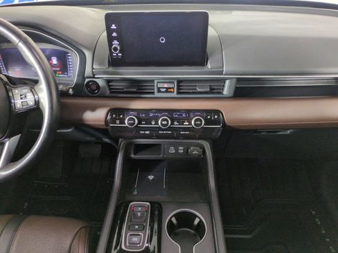 Certified 2024 Honda Pilot Elite image 20
