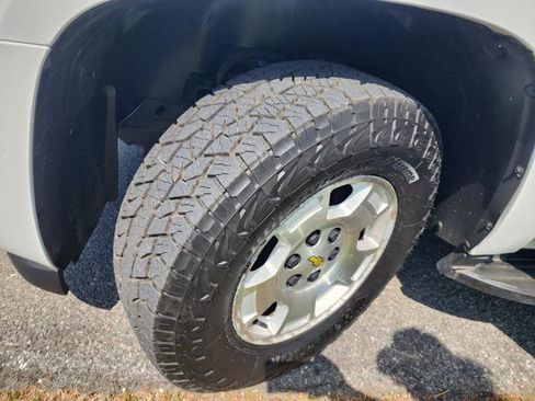 Used 2012 Chevrolet Tahoe LT w/ Luxury Package image 9