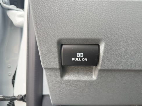 New 2025 Ford F350 XL w/ XL Driver Assist Package RWD image 18