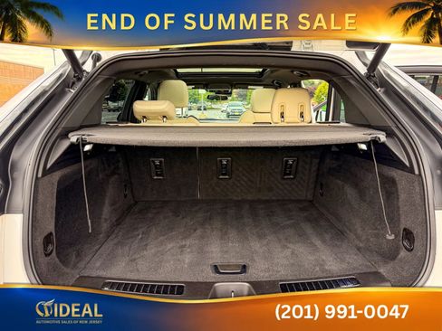 Used 2023 Cadillac XT4 Sport AWD/4WD image 14