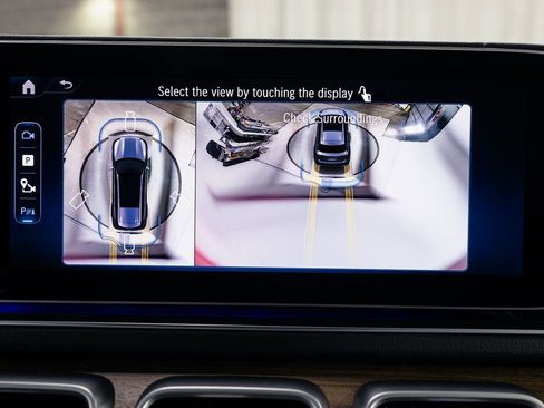 Certified 2026 Mercedes-Benz GLS 450 GLS 450 image 24