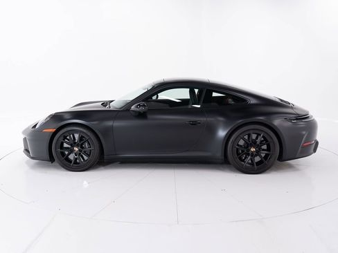 Used 2025 Porsche 911 Carrera 4 GTS AWD/4WD image 2