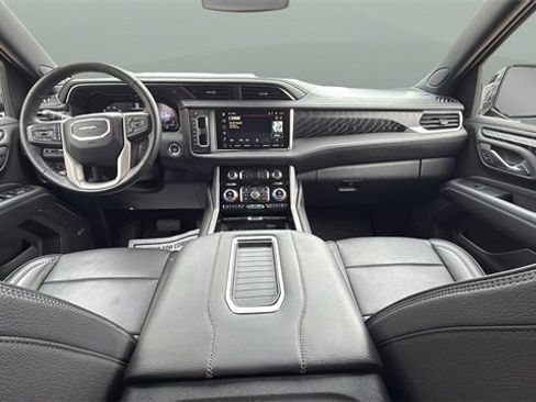 Used 2023 GMC Yukon Denali w/ Max Trailering Package image 21