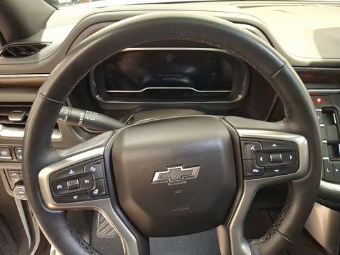 Used 2023 Chevrolet Tahoe Z71 w/ Z71 Off-Road Package AWD/4WD image 21