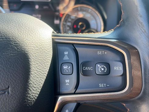 Used 2020 RAM 1500 Limited image 15