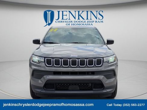 Used 2023 Jeep Compass Sport AWD/4WD image 11