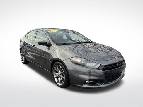 Used 2015 Dodge Dart SXT w/ Sun/Sound Group image 7