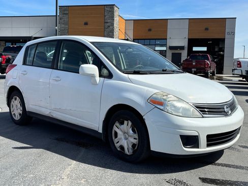 Used 2012 Nissan Versa 1.8 S w/ Plus Pkg image 12