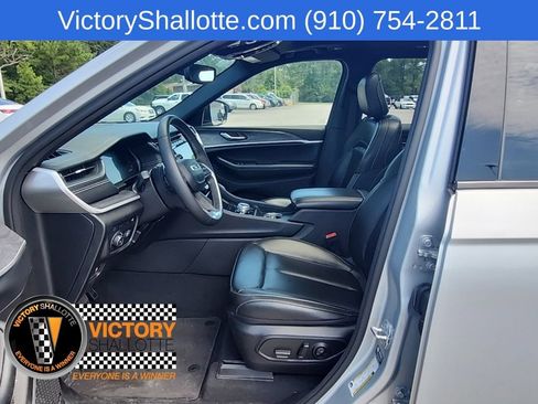 Used 2024 Jeep Grand Cherokee Limited 4xe AWD/4WD image 20