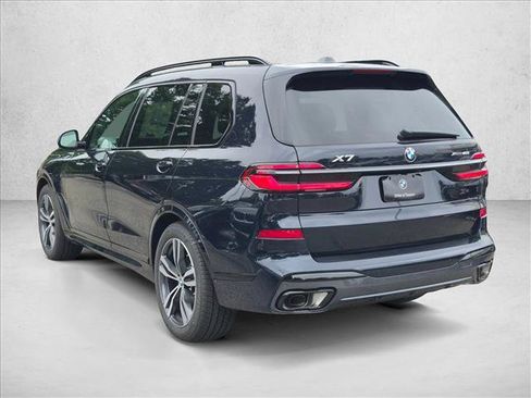 New 2027 BMW X7 xDrive40i w/ M Sport Package AWD/4WD image 9
