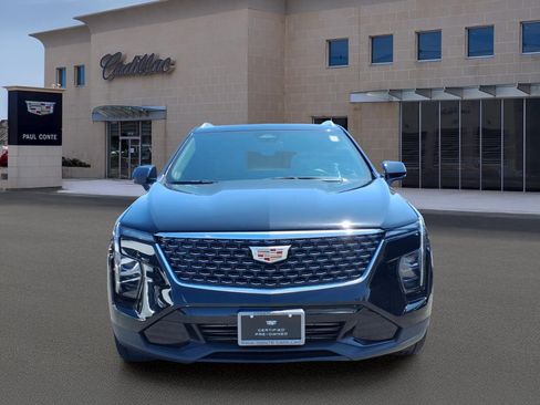 Certified 2024 Cadillac XT4 Premium Luxury AWD/4WD image 2