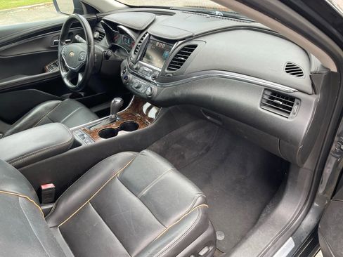 Used 2015 Chevrolet Impala LTZ image 14