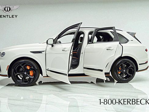 New 2025 Bentley Bentayga image 4