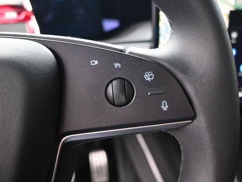 Used 2024 Tesla Model X image 20