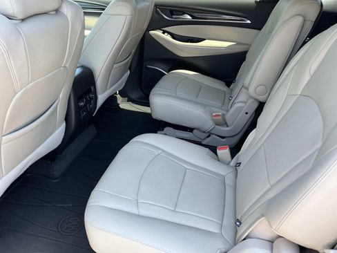Used 2020 Buick Enclave Premium w/ Trailering Package, 5000 lbs. AWD/4WD image 18