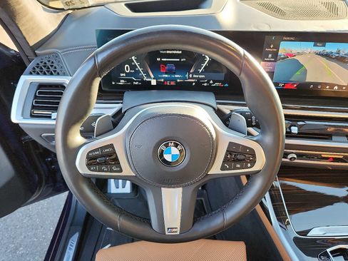 Certified 2024 BMW X7 xDrive40i w/ M Sport Package image 18