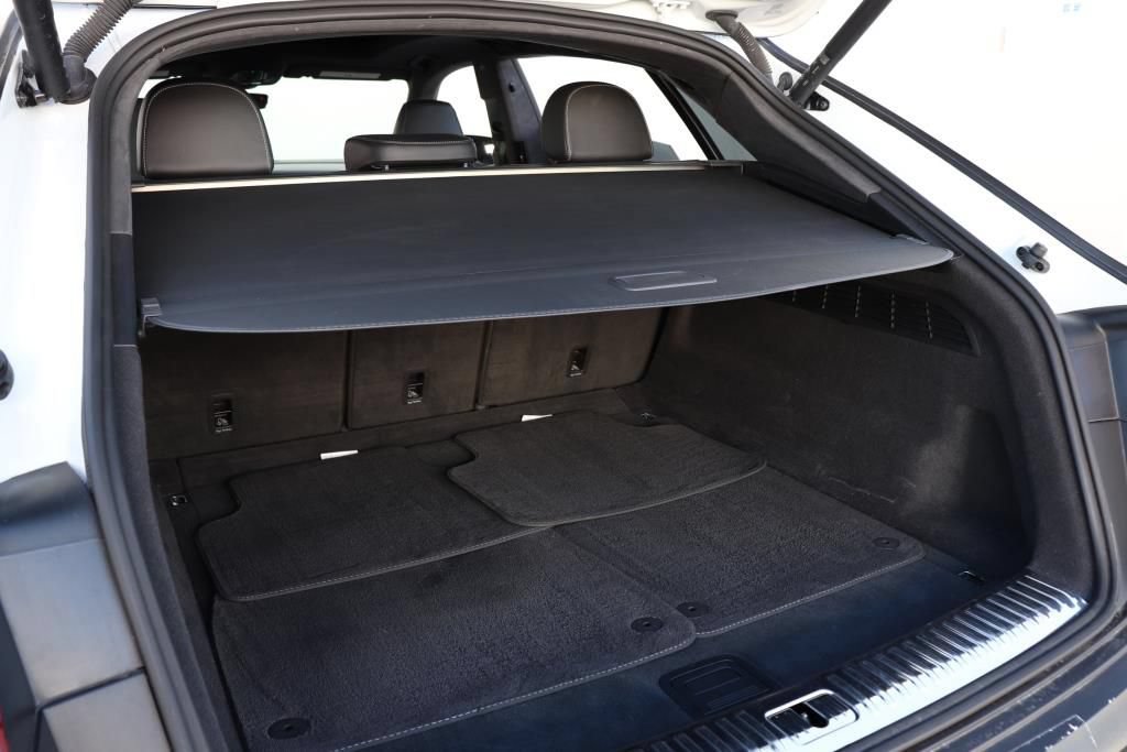 Used 2023 Audi SQ8 Prestige AWD/4WD image 22
