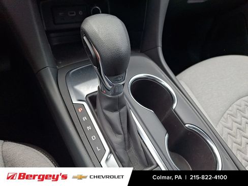 Certified 2024 Chevrolet Equinox LS w/ LS Convenience Package FWD image 16