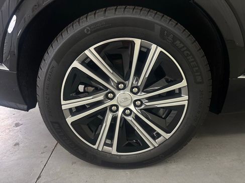 New 2025 Cadillac Lyriq Luxury image 18