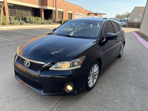 Used 2012 Lexus CT 200h Premium w/ Premium Audio Pkg image 9