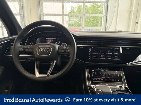 Used 2025 Audi Q7 3.0T Premium Plus w/ Premium Plus Package AWD/4WD image 22