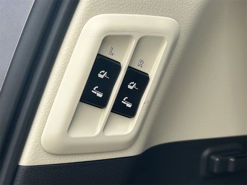 Used 2023 Lexus GX 460 Premium image 15