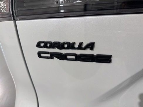 New 2026 Toyota Corolla Cross L image 9