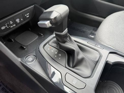 Certified 2025 Kia K4 EX FWD image 22