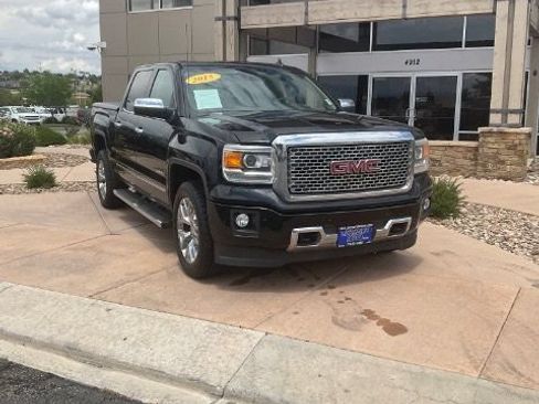 Used 2015 GMC Sierra 1500 Denali w/ Driver Alert Package AWD/4WD image 2