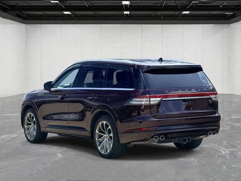 Used 2023 Lincoln Aviator Grand Touring w/ Equipment Group 301A AWD/4WD image 5