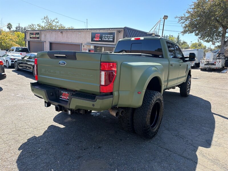 Used 2022 Ford F350 Lariat w/ Lariat Ultimate Package AWD/4WD image 9