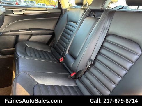 Used 2019 Ford Fusion SEL image 38
