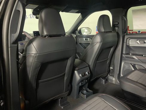 New 2026 Ford Explorer ST-Line image 15
